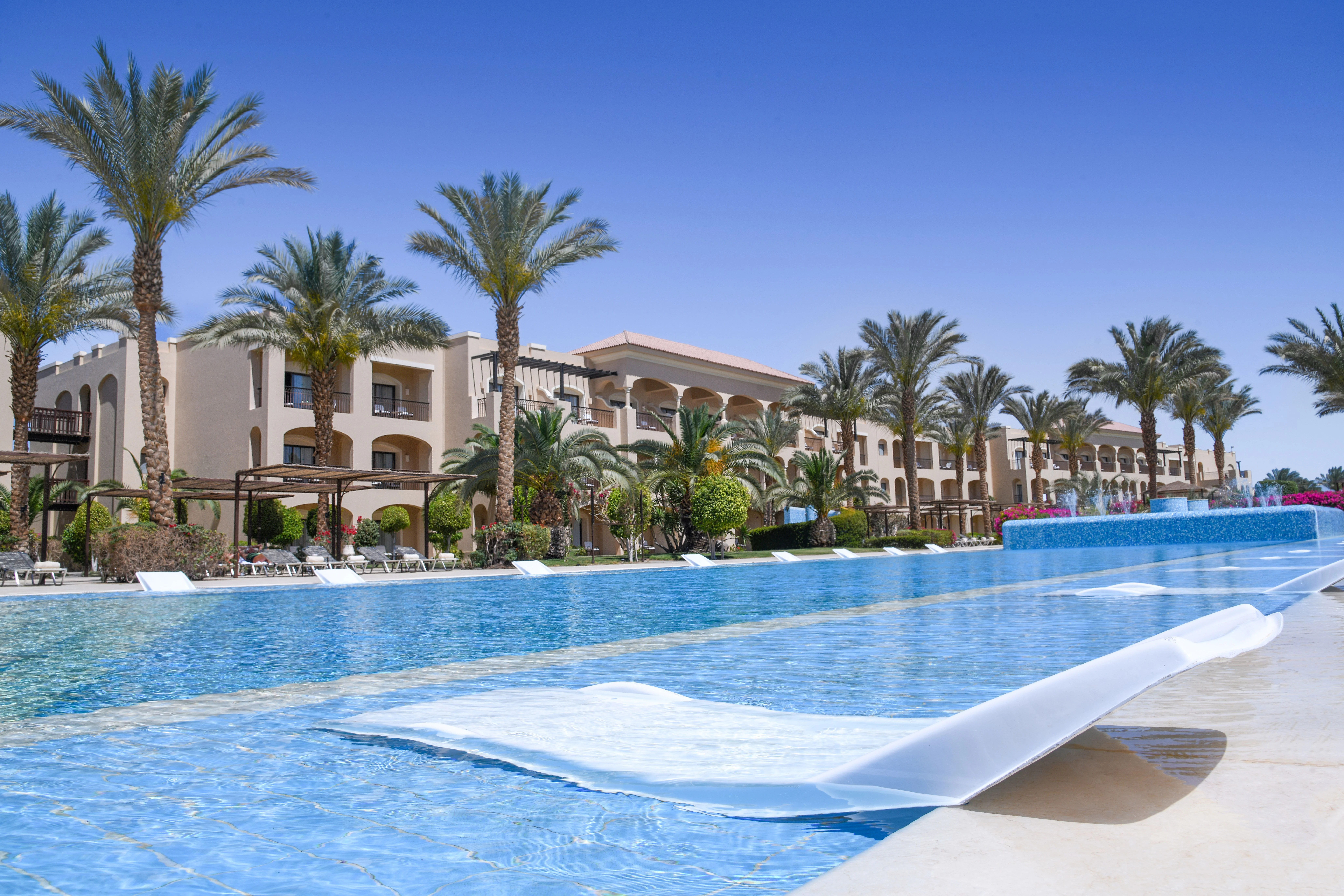 Hotel - Thumbnail 10