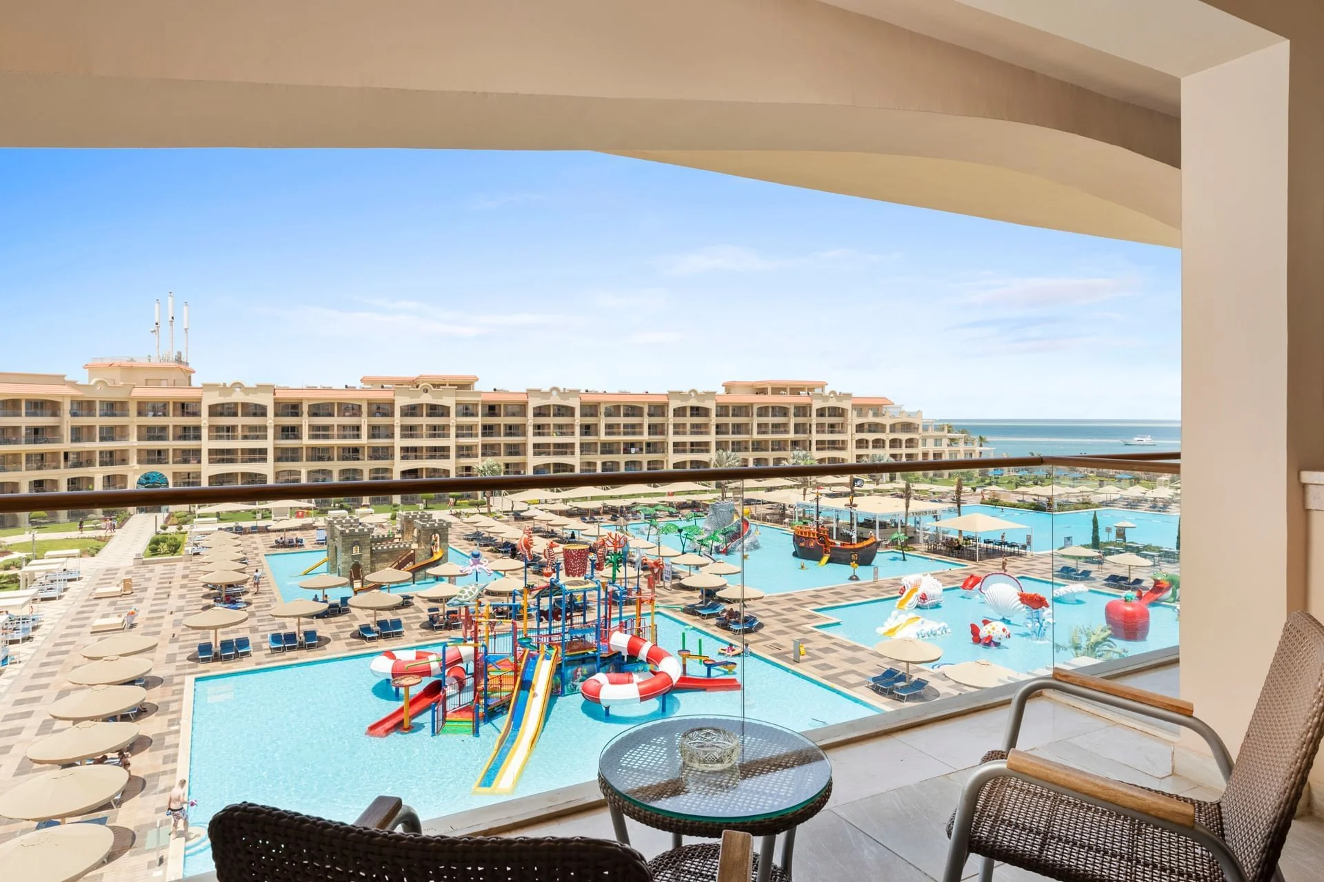 Hotel - Thumbnail 3