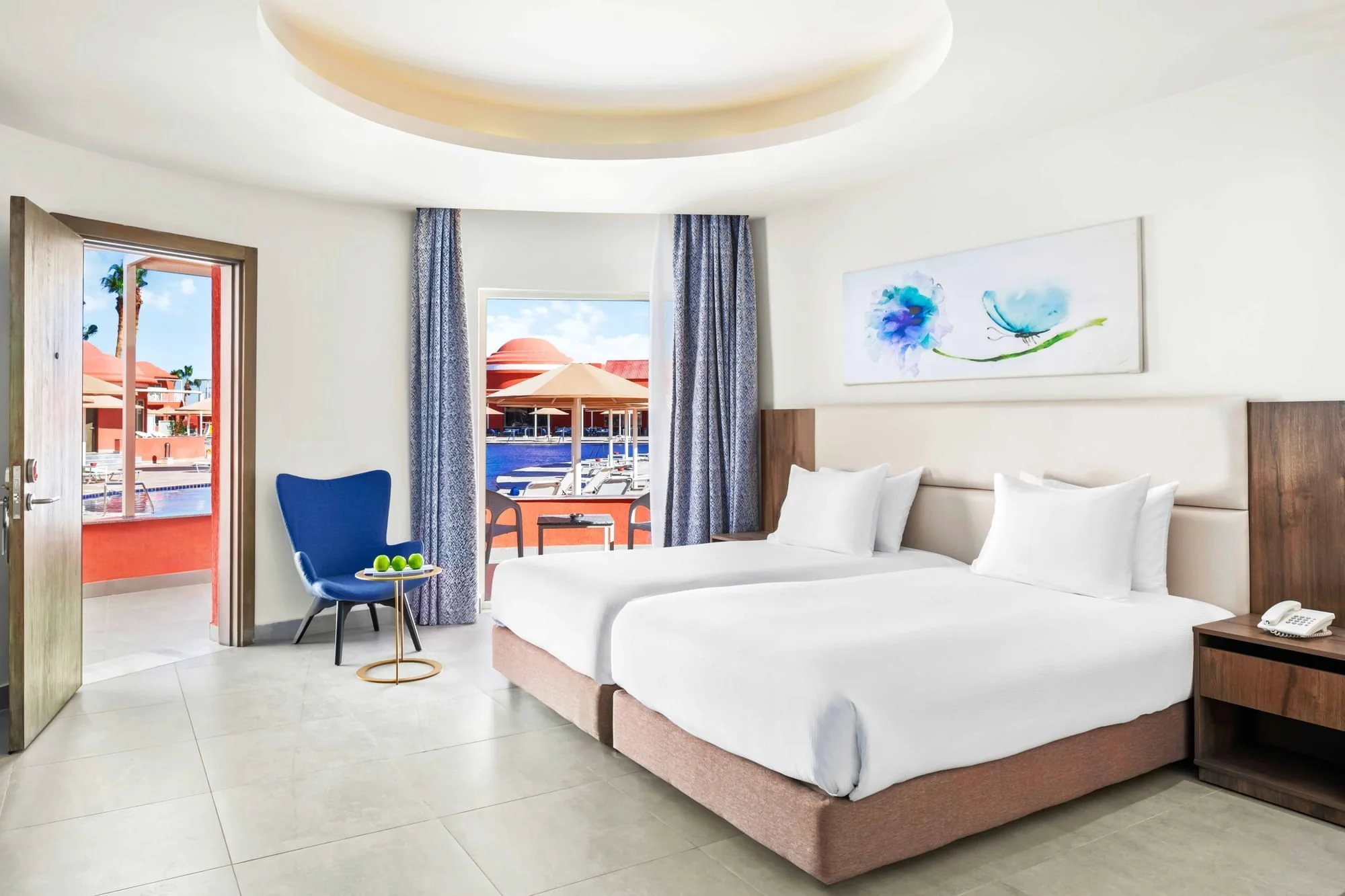 Hotel - Thumbnail 2