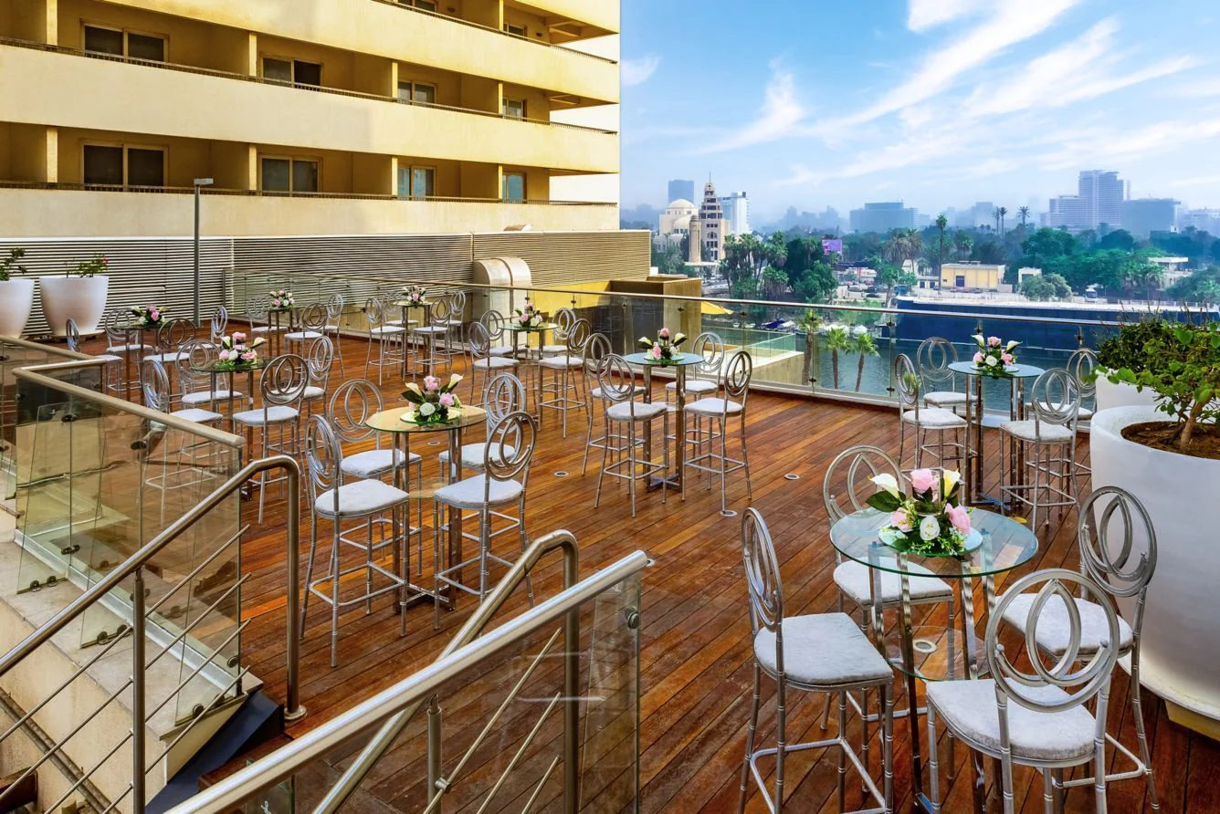 Hotel - Thumbnail 3