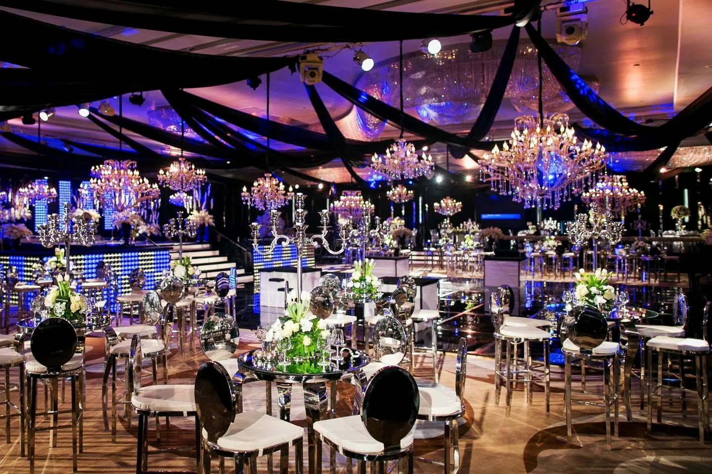 Hotel - Photo 1