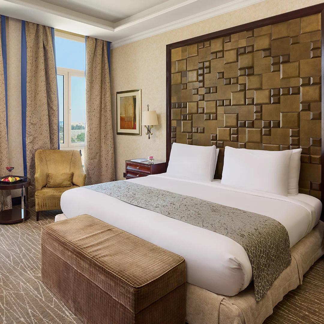 Hotel - Thumbnail 5