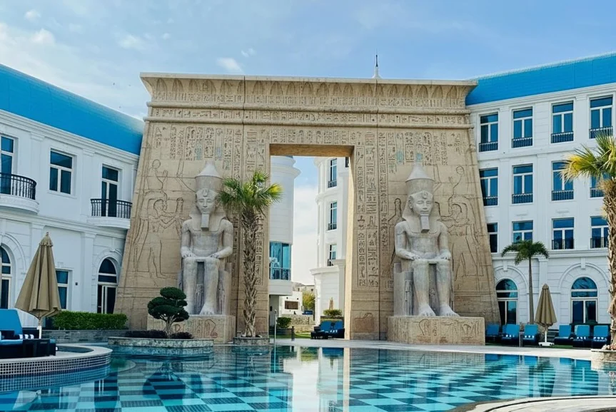 Hotel - Thumbnail 9