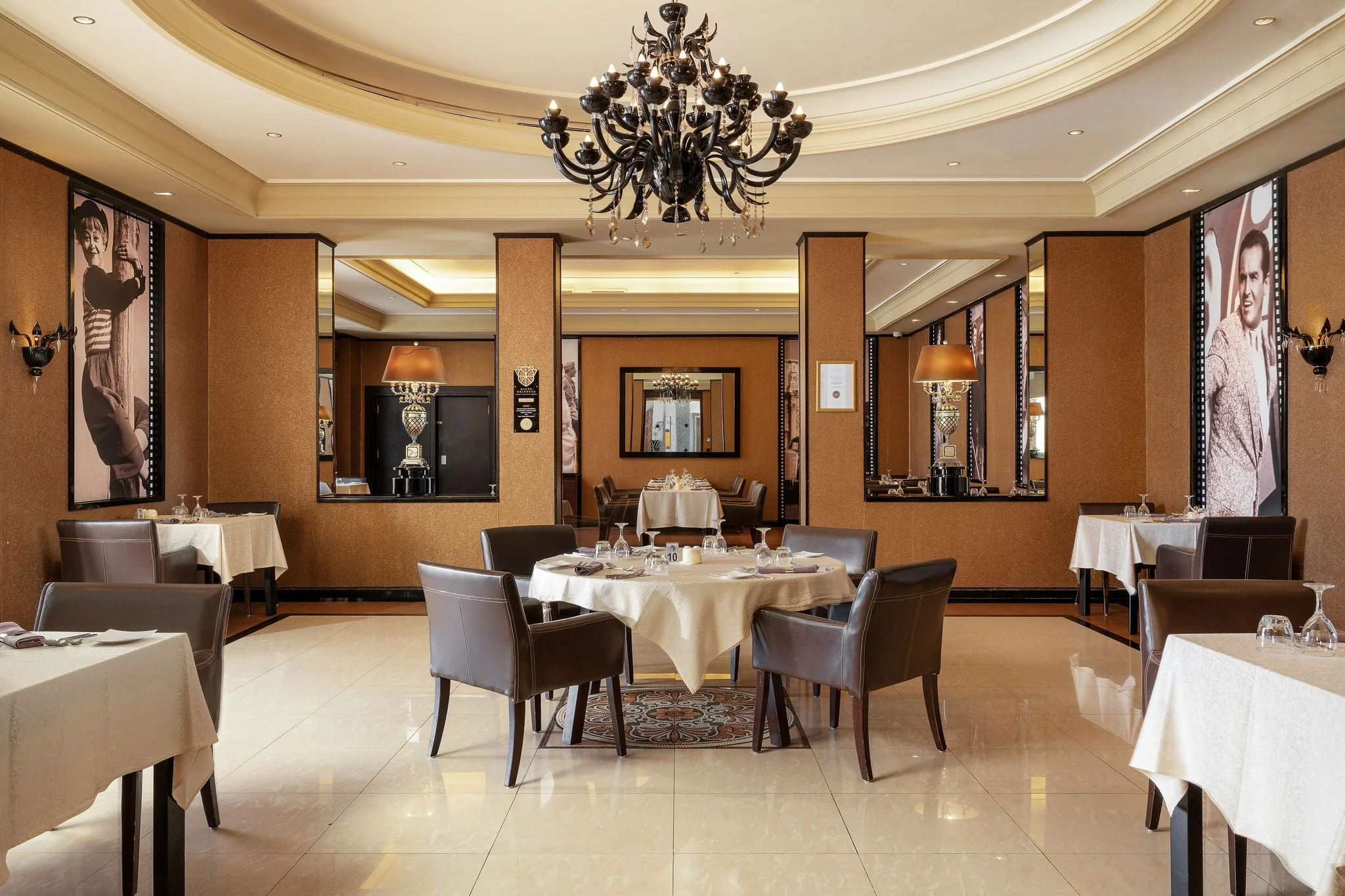 Hotel - Thumbnail 9