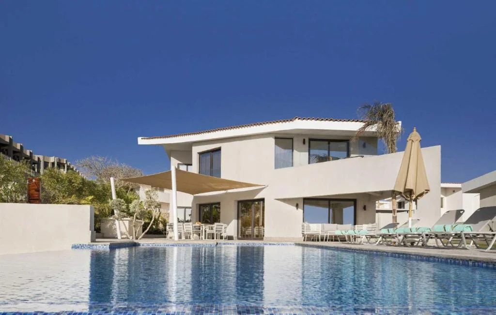 Hotel - Thumbnail 9
