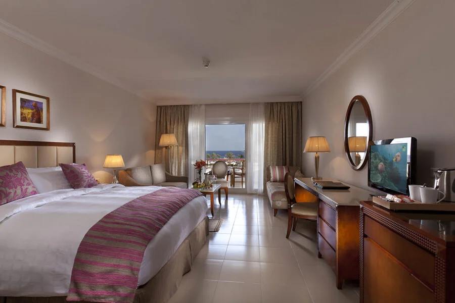 Hotel - Thumbnail 2