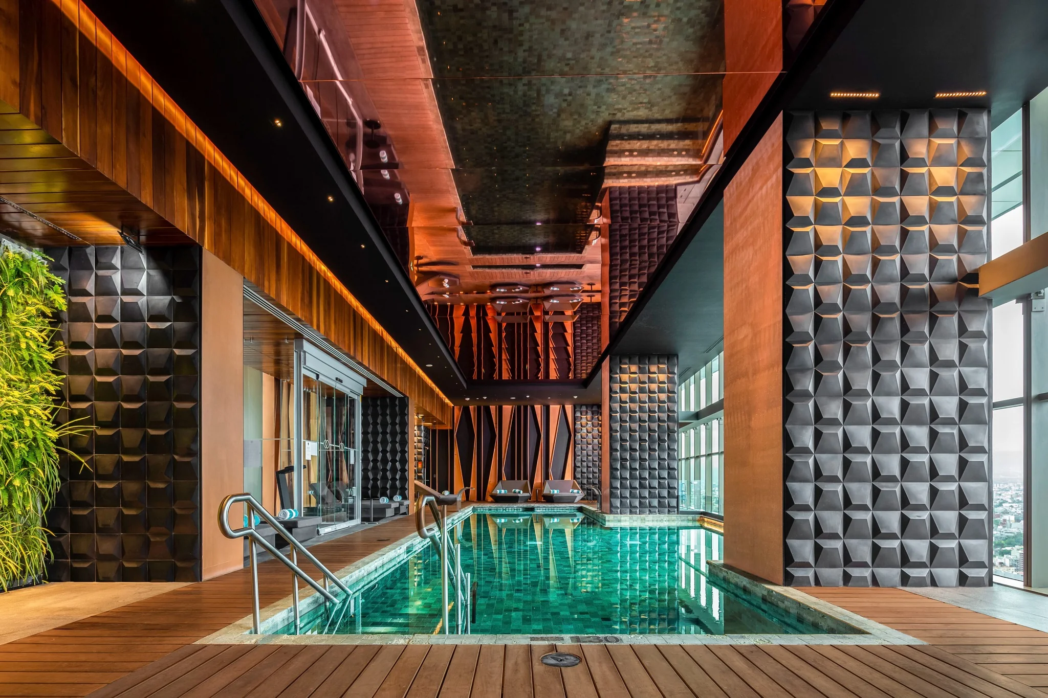 Hotel - Thumbnail 3