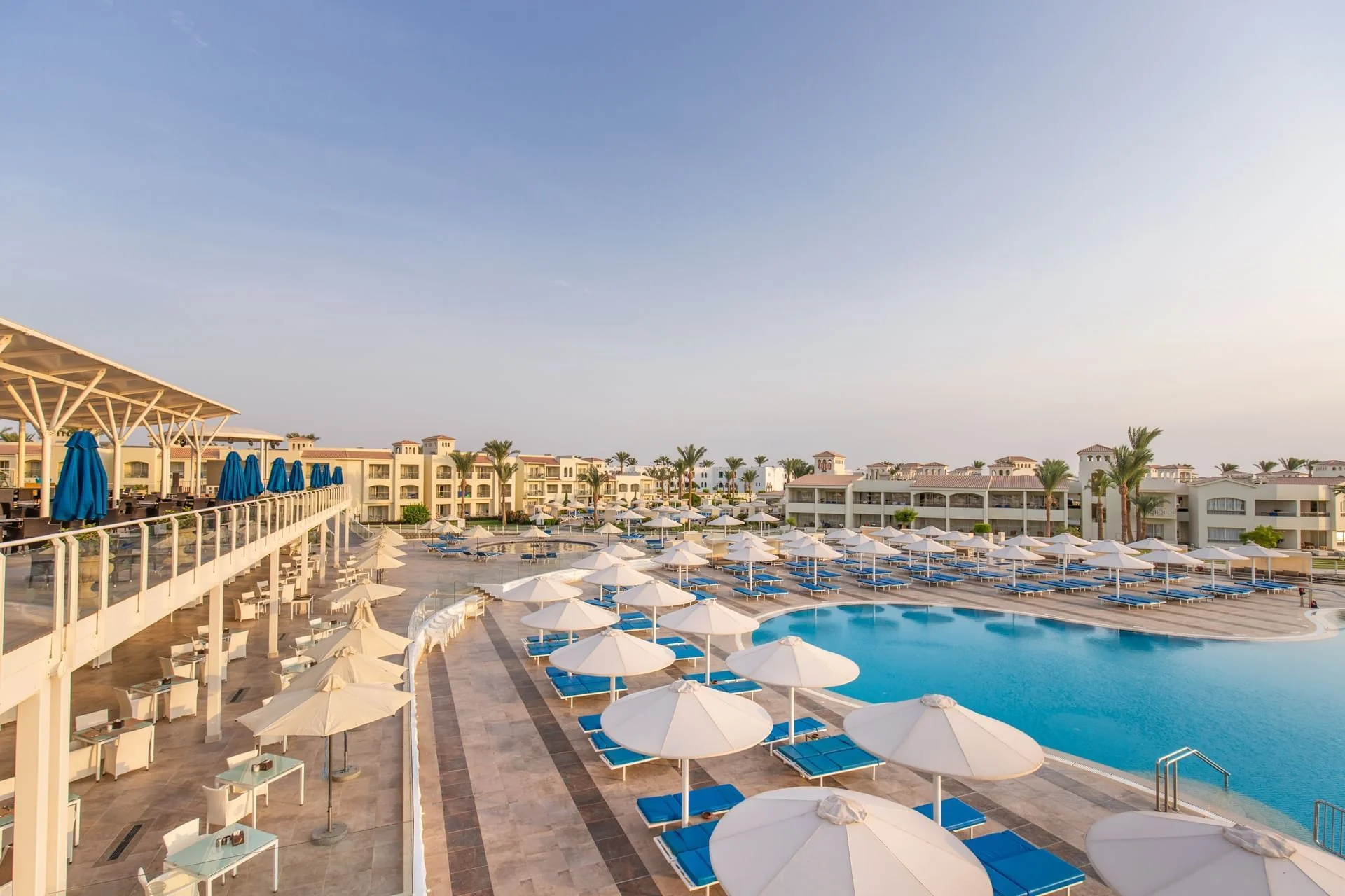 Hotel - Photo 1