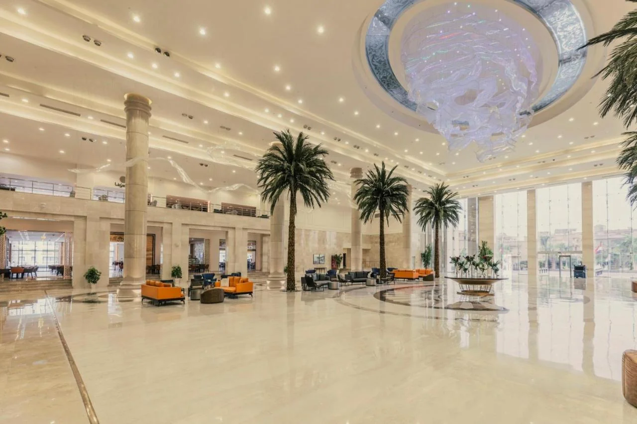 Hotel - Photo 1