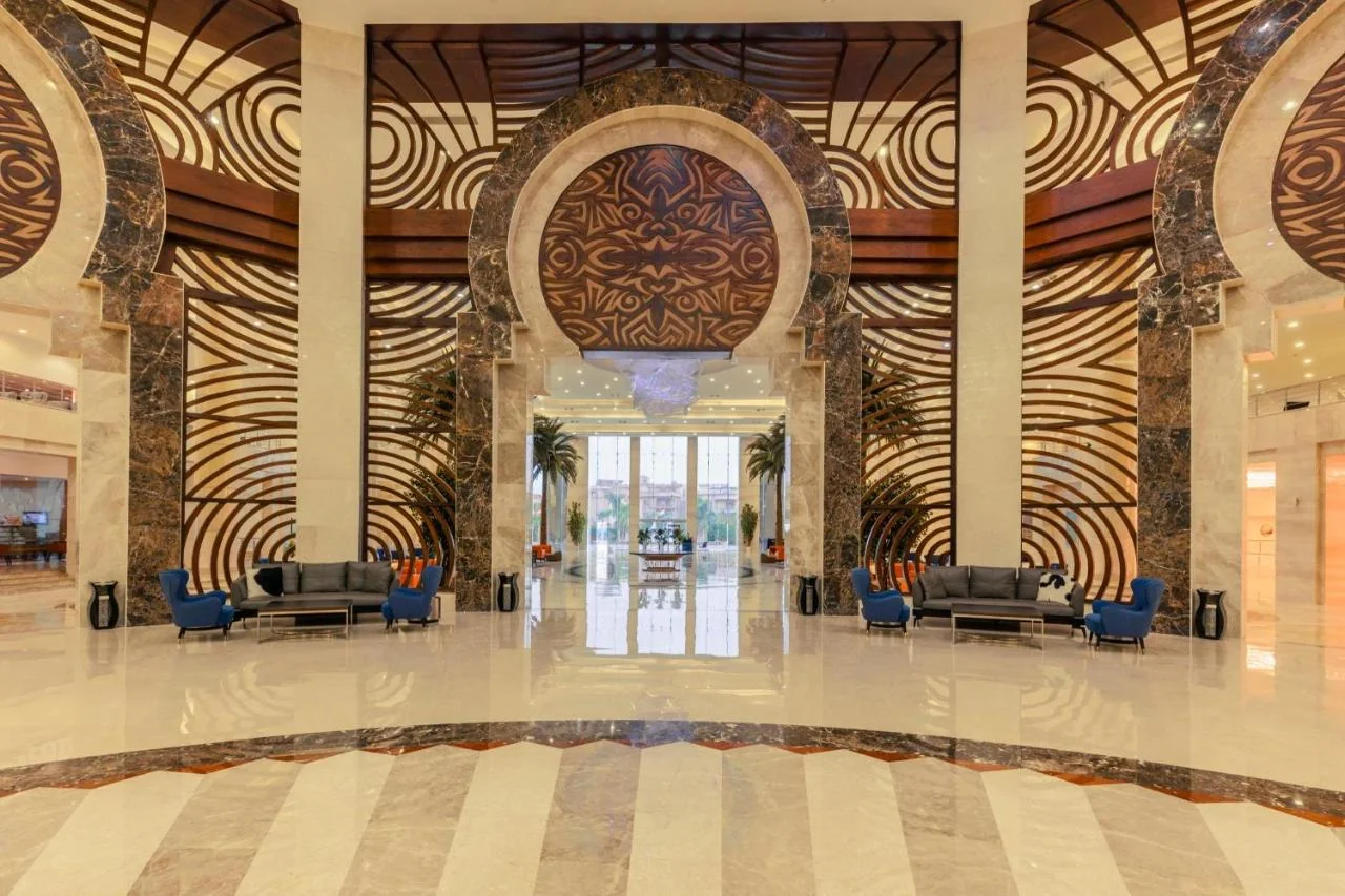 Hotel - Thumbnail 2
