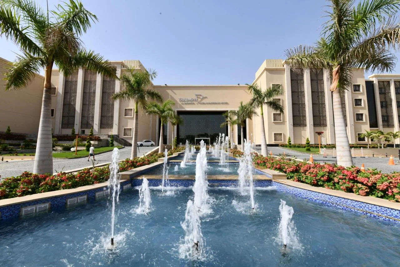 Hotel - Thumbnail 4