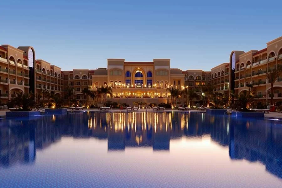 Hotel - Photo 1