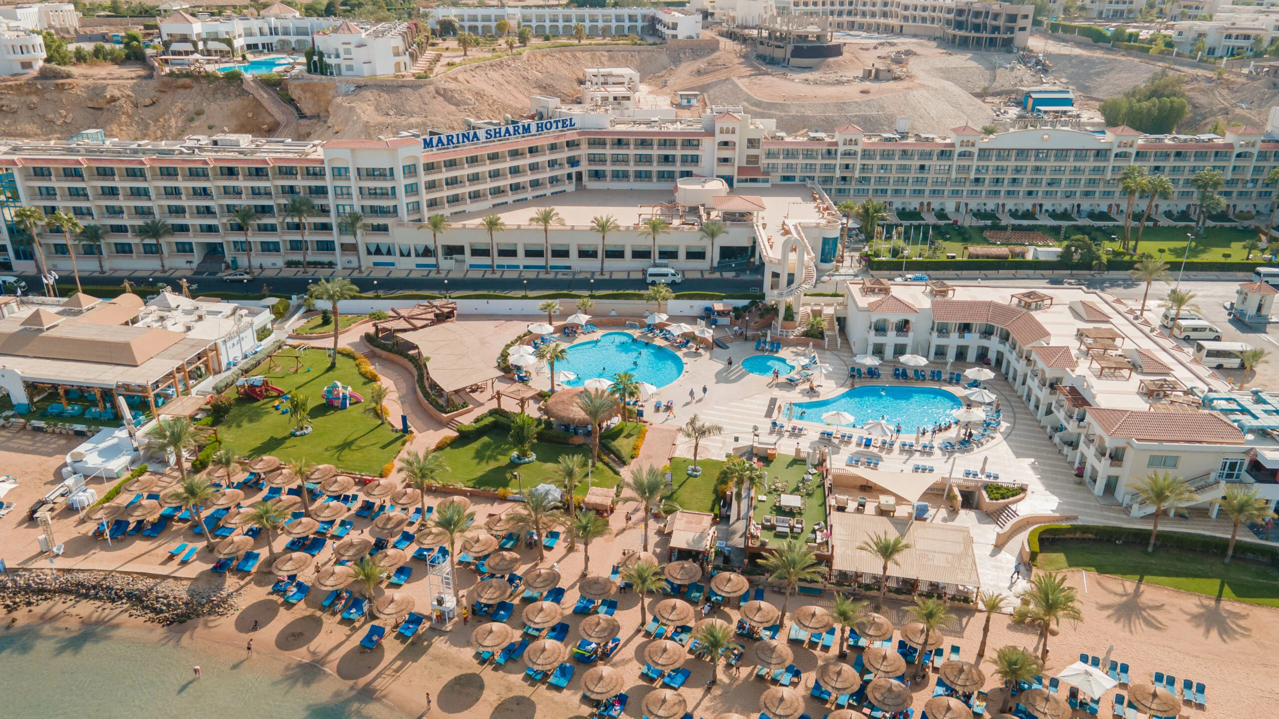 Hotel - Thumbnail 2