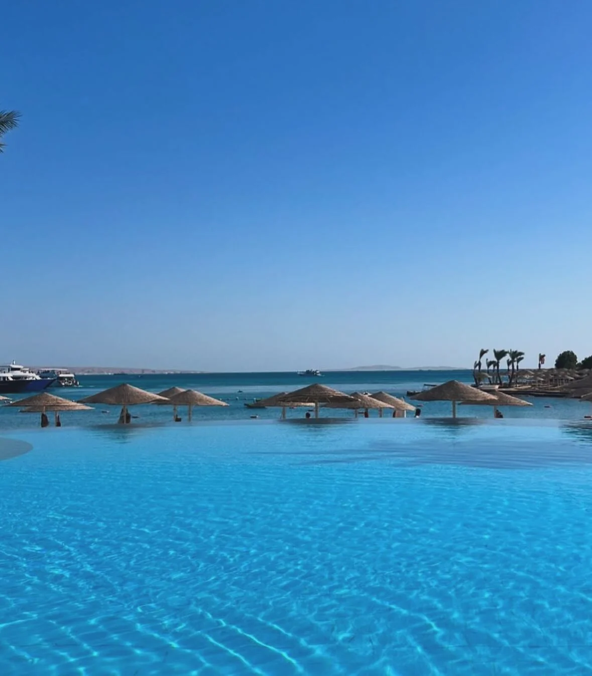 Hotel - Thumbnail 2