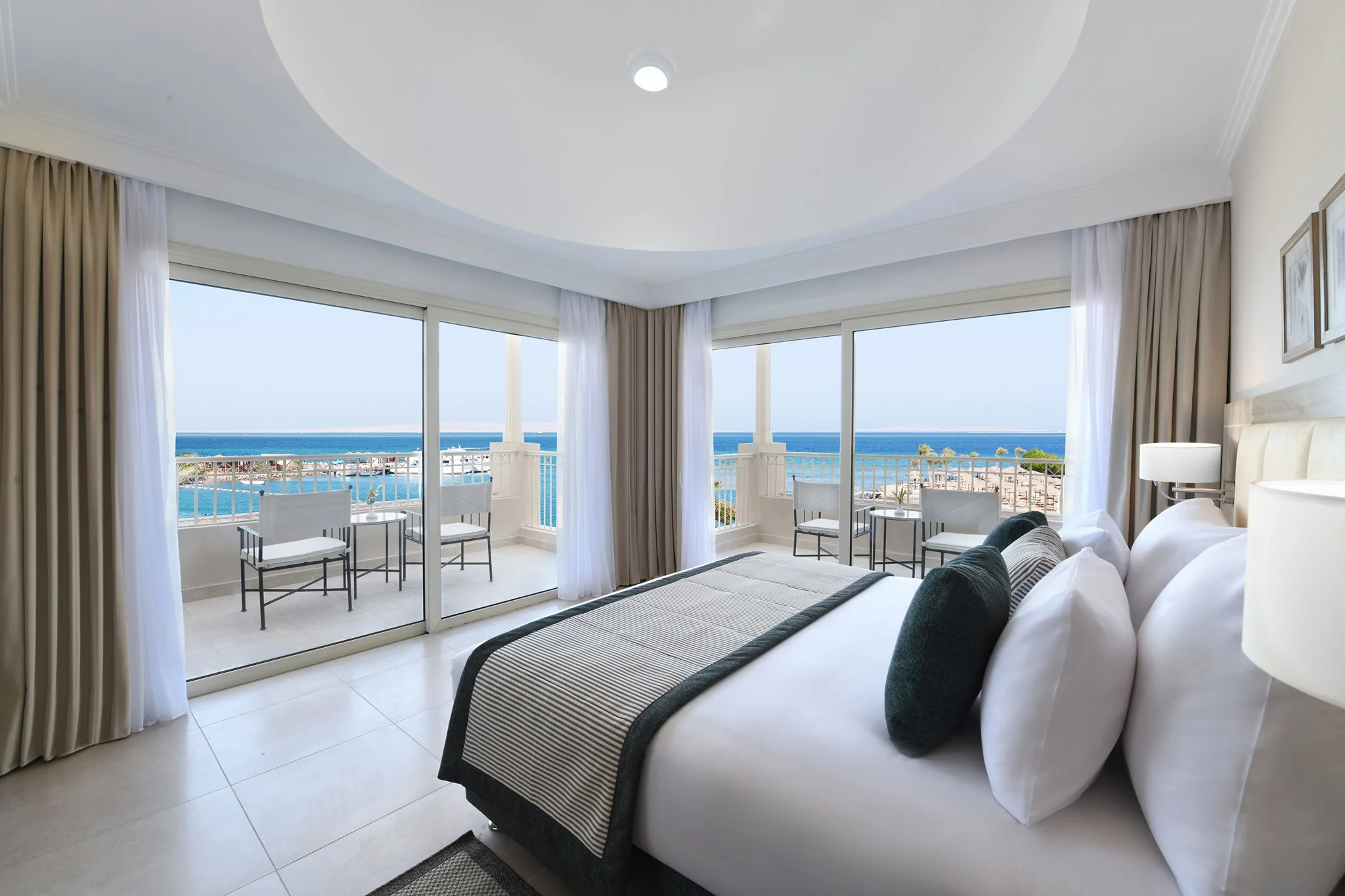 Hotel - Thumbnail 3