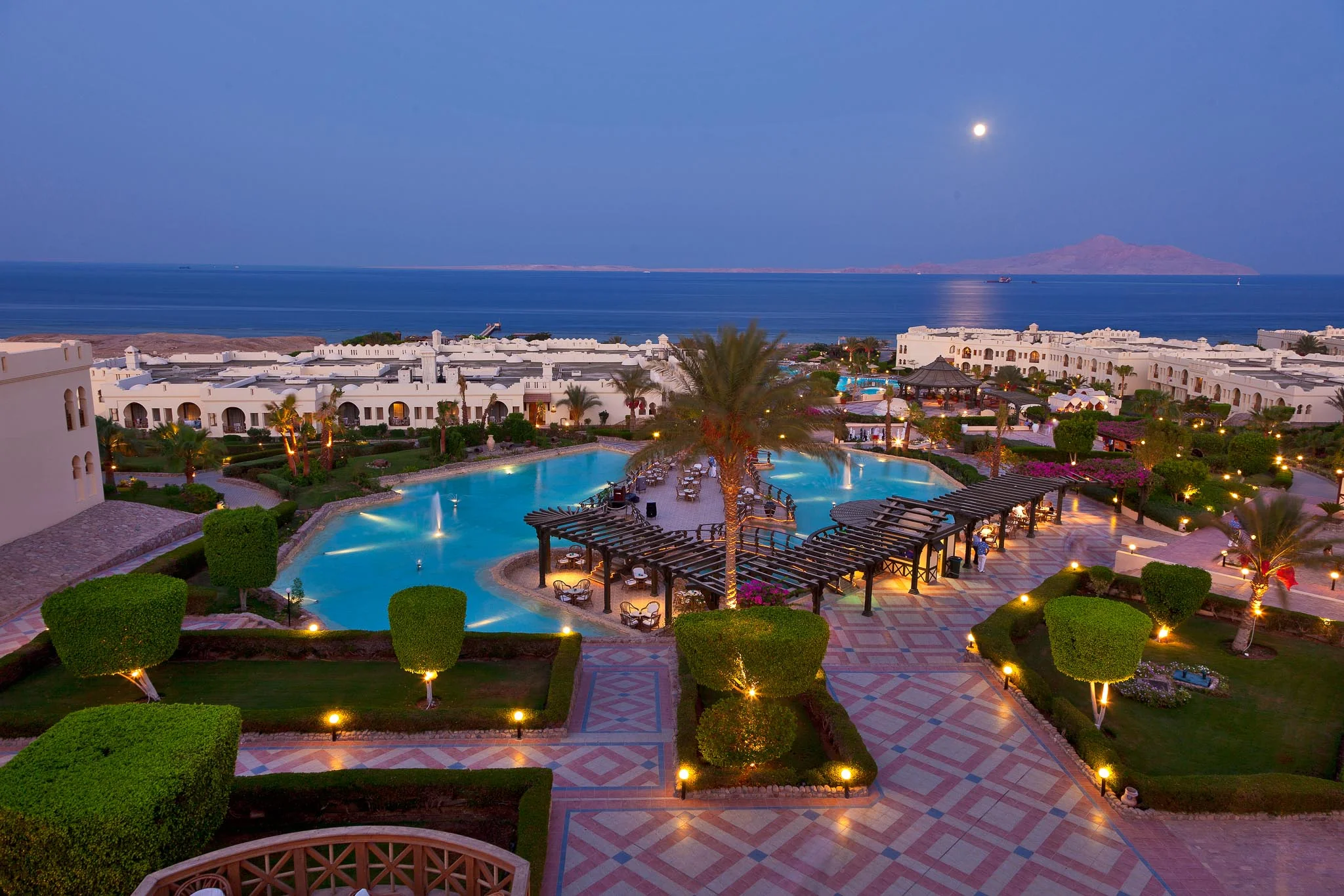 Hotel - Thumbnail 3