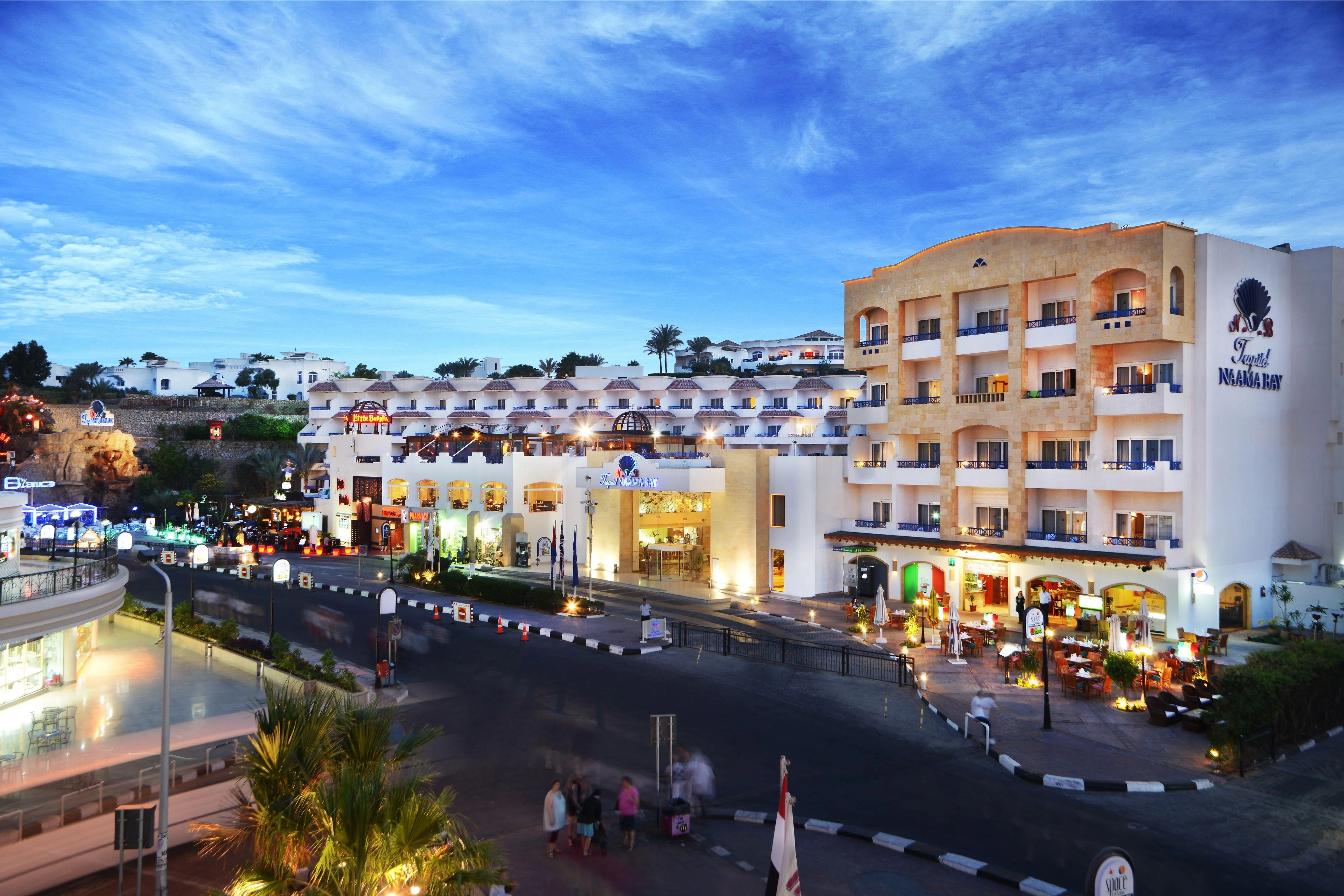 Hotel - Thumbnail 3