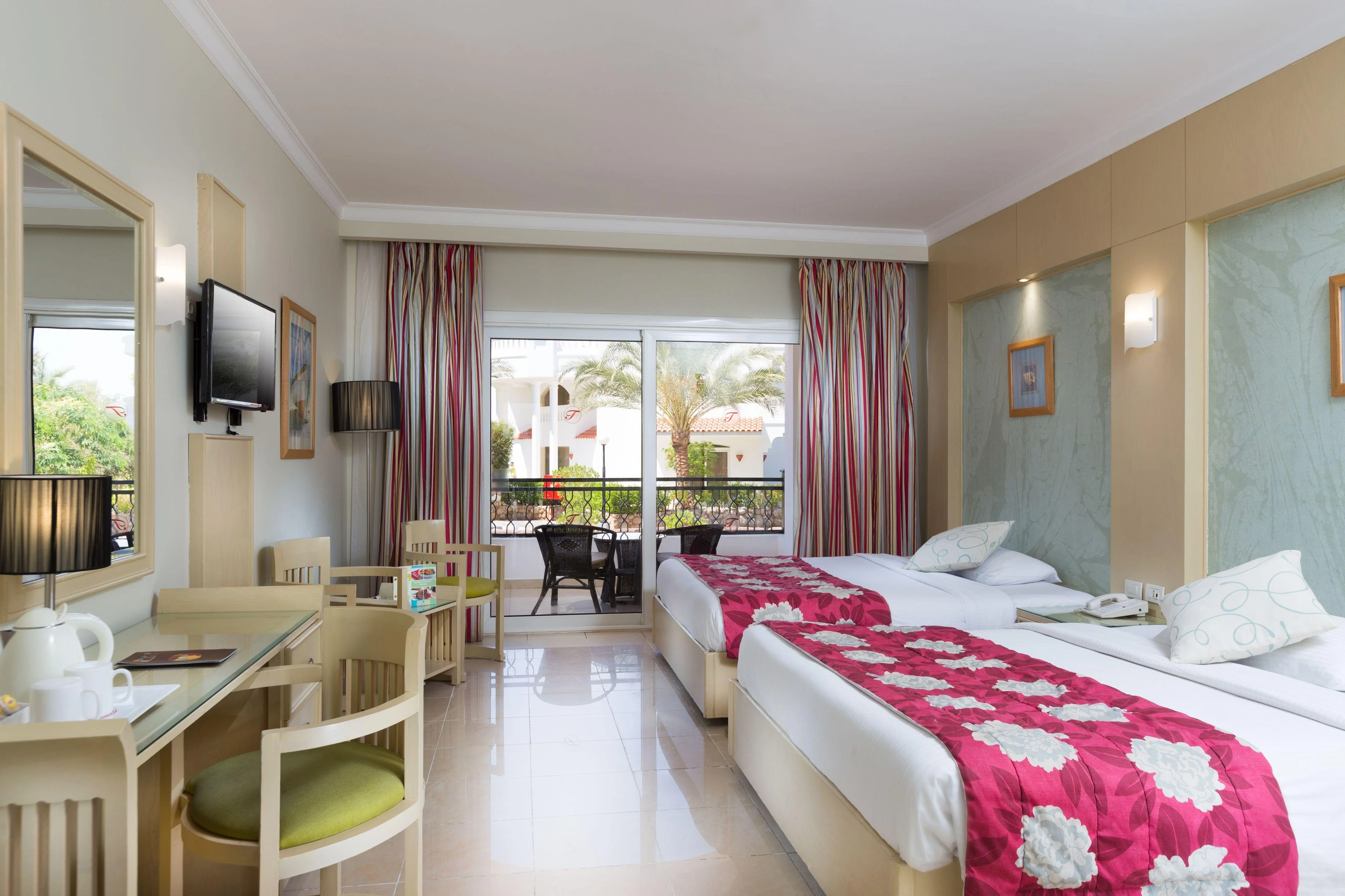 Hotel - Thumbnail 9